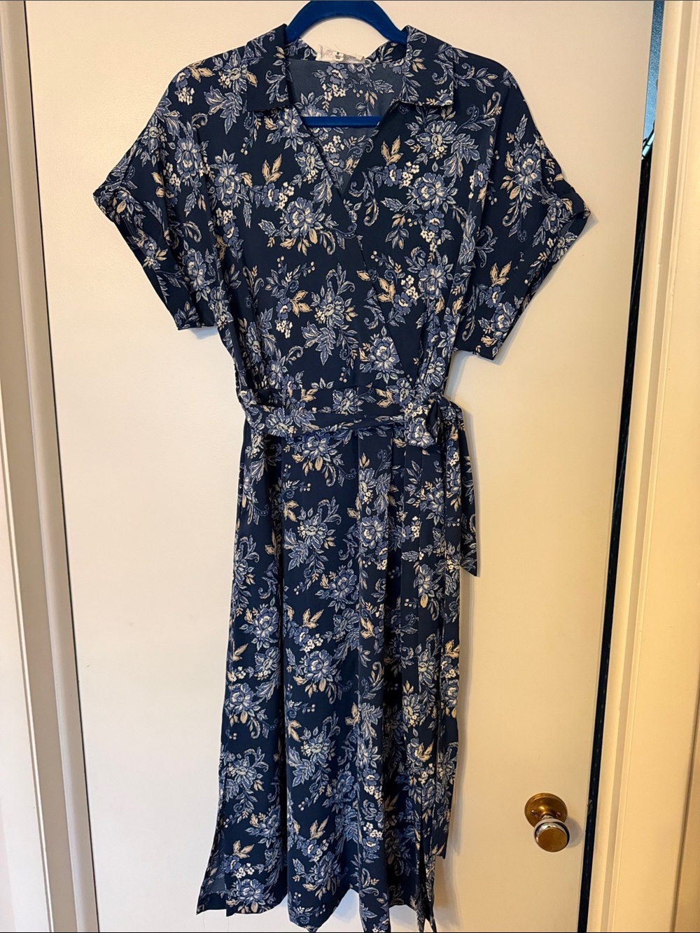 Floral Tie-Waist Midi Dress in Navy